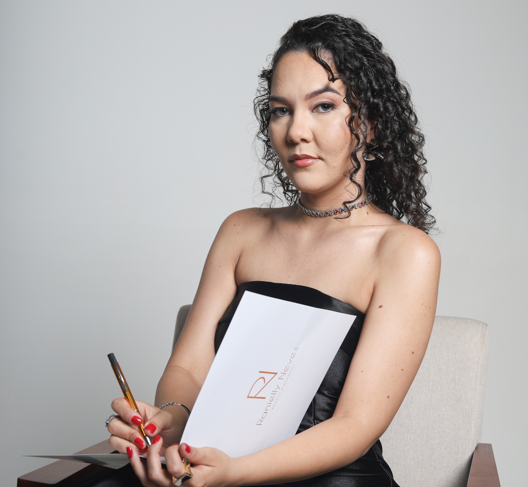 Ranielly Neves - Instrutora Principal